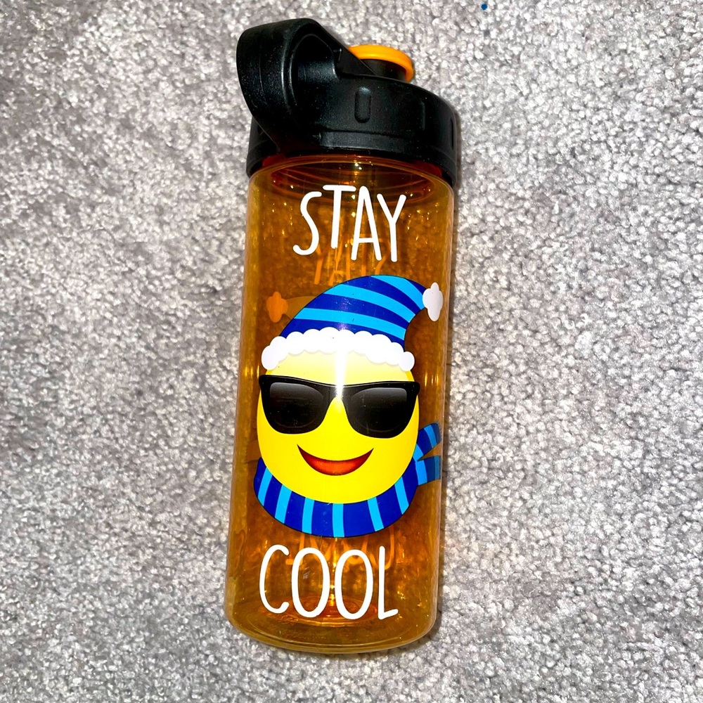 NWT holiday Christmas sweet home  cool gear water bottle! BPA free!!!